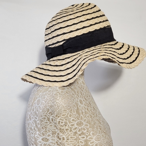 Four Buttons Summer Ladies Sun Beach Paper Straw Hat Floppy Foldable Wide Brim … - Picture 3 of 12